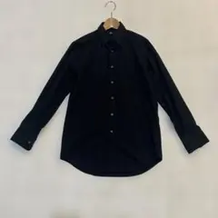 ユニクロ　UNIQLO 黒 長袖シャツ メンズ S 綿100%のサムネイル