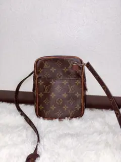 ルイヴィトン ダヌーブ モノグラム　M45236 斜め掛けショルダーバッグ