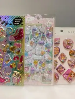 F62)新品 3枚セット　3D立体ボンボン＆ウォーターシール＆シャカシャカ