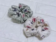 インド刺繍リボン イチゴ柄シュシュ 2個セット ホワイト×グリーン