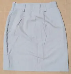 M〜Ｌサイズ位　ライトグレー タイトスカート 　日本製