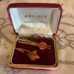 Item thumbnail for item 3363deff-80c3-4fa0-811a-f1c56296ab92