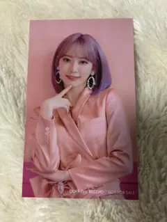 【値下げ】IZ*ONE LESSERAFIM SAKURA トレカ