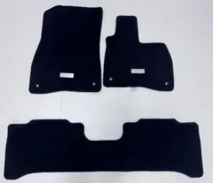 【ベンツ　EQA】純正フロアマット　1台分 4枚セット ベンツ EQA】純正フロアマット 1台分 4枚セット - メルカリ