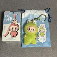 【本日限定値下げ】⭐️正規品⭐️ PIN FOR LOVE イニシャル ラブブ（V）