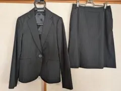 LES MUES 黒 スカートスーツ