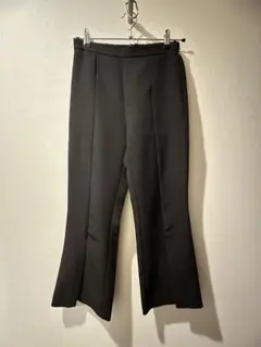 ZARA ブラック フレアパンツ M