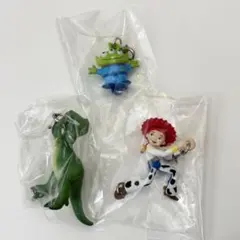 トイ・ストーリー　ゆらゆらつながるマスコット　レックス ジェシー エイリアン