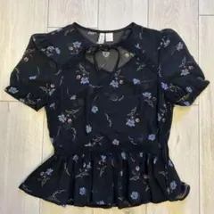 美品 H&M 36サイズ　ノースリーブブラウス 花柄 レース ペプラム 黒