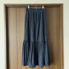 ジャーナルスタンダードレリューム　ネイビーロングスカート