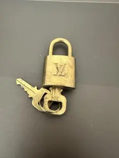 LOUIS VUITTON カデナ パドロック 南京錠 304 ②