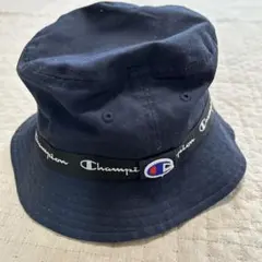 バケットハット