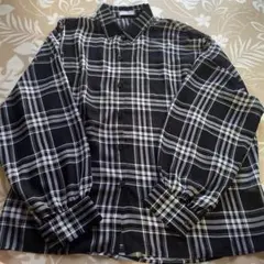 チェック柄シアーシャツ