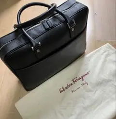 Salvatore Ferragamo フェラガモ 型押しレザー ブリーフケースのサムネイル