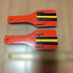 木製鳴子 赤黒 2個セット - メルカリ