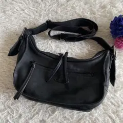 Vivienne Westwood ショルダーバッグ レザー 黒