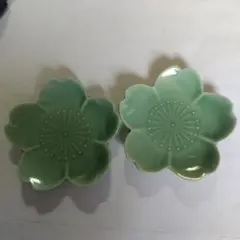 【未使用品】緑色花形陶器小皿セット