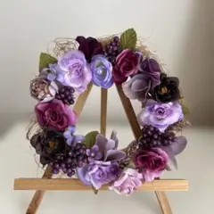 紫のバラのリース