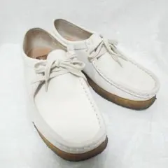 Clarks Originals ワラビー ホワイト モカシンのサムネイル