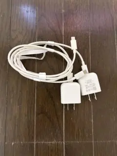 AC-Type-C 充電ケーブルとアダプターアイコス，iPhoneなど