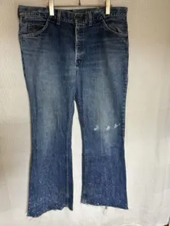 Item thumbnail for item fefc3e72-a0e0-4ee4-947c-fcd3a4870ad3