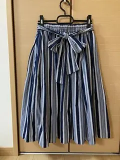 univerval muse ストライプ　スカート