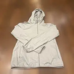 UNIQLO エアリズム　ポケッタブルパーカー