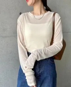 美品✨ 長袖Tシャツ 　アイボリー
