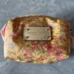 Samantha Thavasa Petit Choice ポーチ 花柄のサムネイル