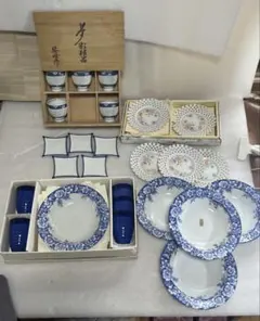 豪華和食器セット 蓋付きお椀 角皿 5種×4客 計20点セット まとめ売り 風雅 豪華和食器セット 蓋付きお椀 角皿 5種×4客 計20点セット まとめ売り