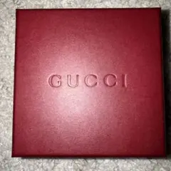 GUCCI レッド ギフトボックス
