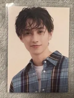 Item thumbnail for item d7f8593c-6006-4e8d-863f-932fbd24e7a8