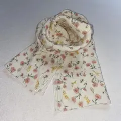 アイボリーの花柄　ダブルガーゼマフラー　ハンドメイド
