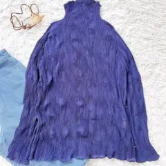 イッセイミヤケ ISSEY MIYAKE me 箔プリント 立体プリーツトップス