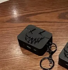 Apple AirPodsPro 第三世代 ブラック イヤホンケース