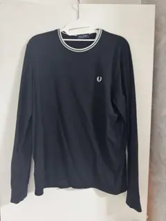 FRED PERRY 長袖カットソー ブラック Lサイズ(最終セール)のサムネイル