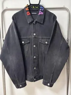 【美品】バレンシアガ‪・レインボー刺繍ロゴ入りデニムジャケットのサムネイル