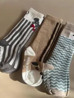 S-①【新品】ベビー/子供 ソックス 男の子　動物柄　3本セット