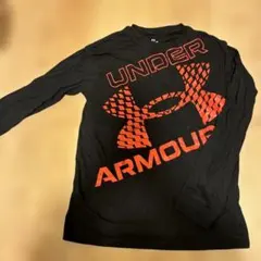 Under Armour 長袖カットソー ブラック