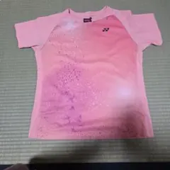 ヨネックス ピンクシャツ グラデーションデザイン