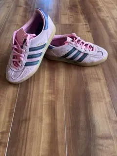adidas Gazelle ピンク/ネイビー スニーカー　23.5