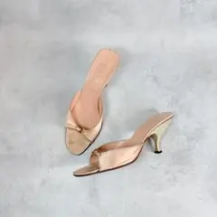 Item thumbnail for item 7ad5939f-37d7-40a1-a496-f01c768fcf3d