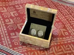 【フィリピン直輸入！】大粒真珠貝ピアス(両耳用)