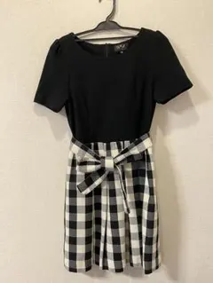 半袖ワンピース 黒と白のチェック