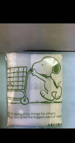 未開封✨ファミマ限定　SNOOPY　スヌーピー 　レジ袋風エコバッグ