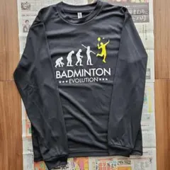 バドミントン長袖Tシャツ