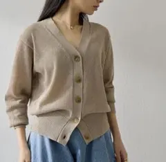Whim Gazette Vネックペーパーヤーンカーディガン今季美品 - メルカリ