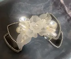 クリア花飾りヘアクリップ