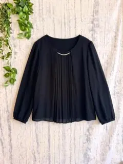 【美品】any FAM パール付き タックブラウス 黒 L シフォンのサムネイル