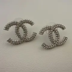 シャネル　ノベルティ　ピアス